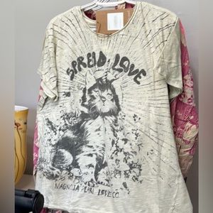 NWT MAGNOLIA PEARL  SPREAD LOVE T SHIRT Unicorn Cat in True NEVER Worn OS